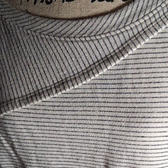 Anthropologie Postmark Striped Off-Shoulder Top with Tie Front Xlarge - Picture 3 of 9